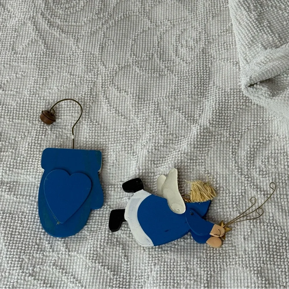 Vintage Primitive Wood Christmas Ornaments Set Angel Flying Blue Mitten‎ Heart